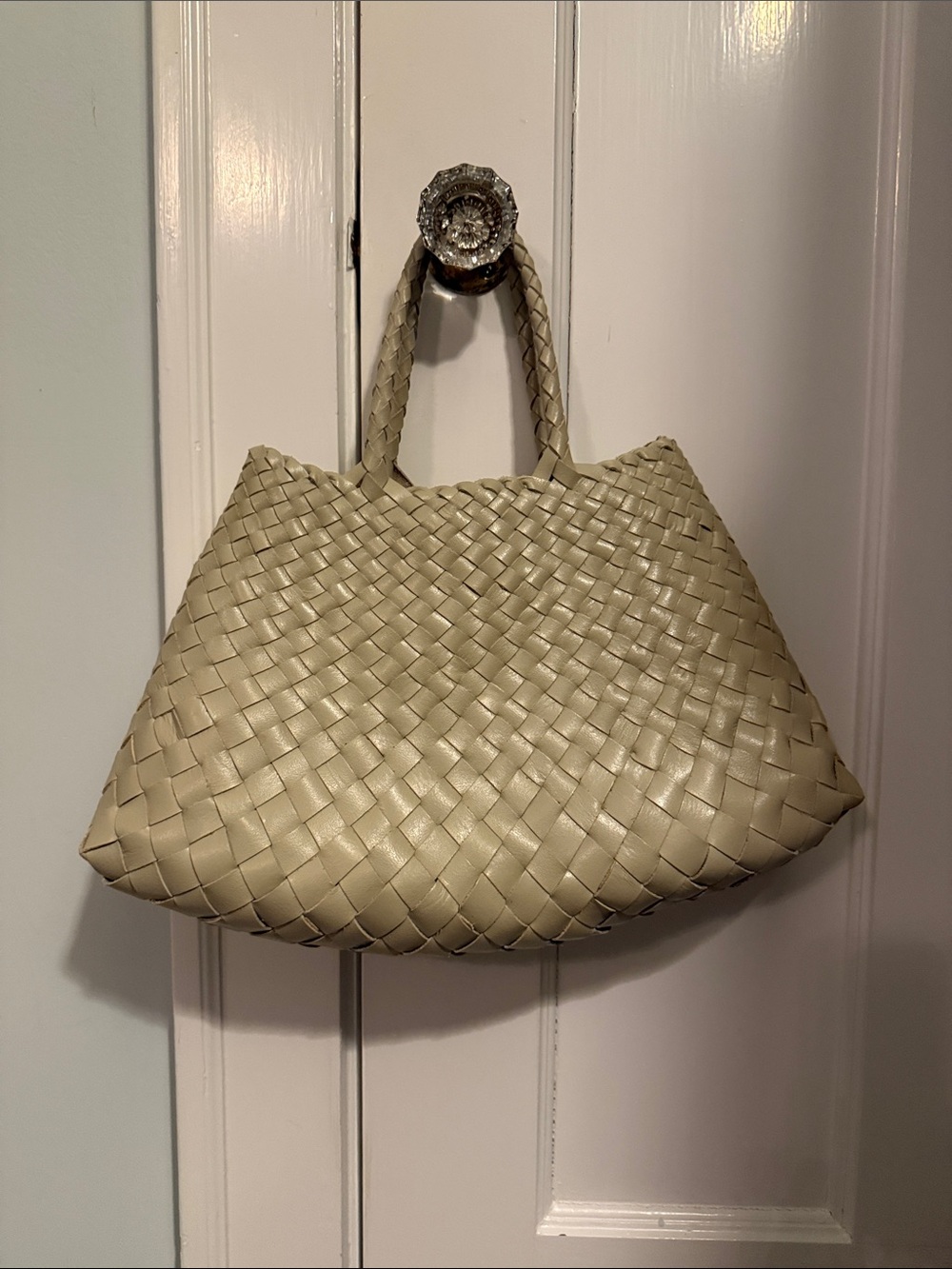 Dragon Diffusion Cream Woven Tote